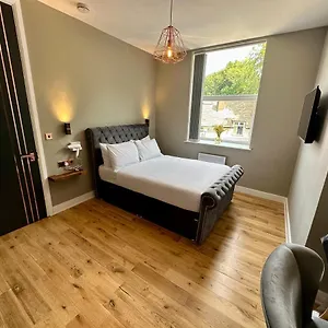 The Retreat Greetland